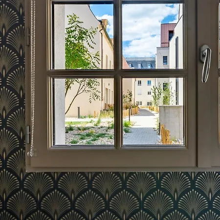 : Plein Coeur De Ville, A 2 Pas Du Tram